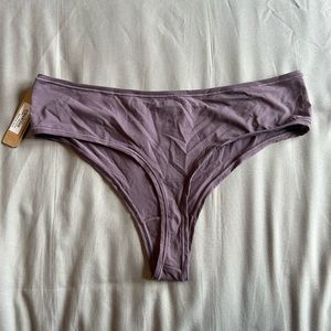 NWT Skims Thong Plum Size 3X
